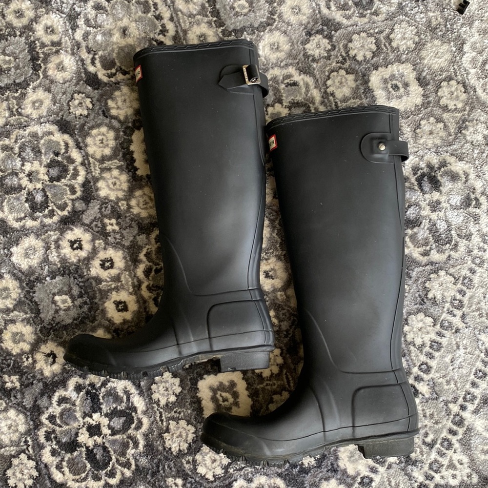Lightly Worn Hunter Boots